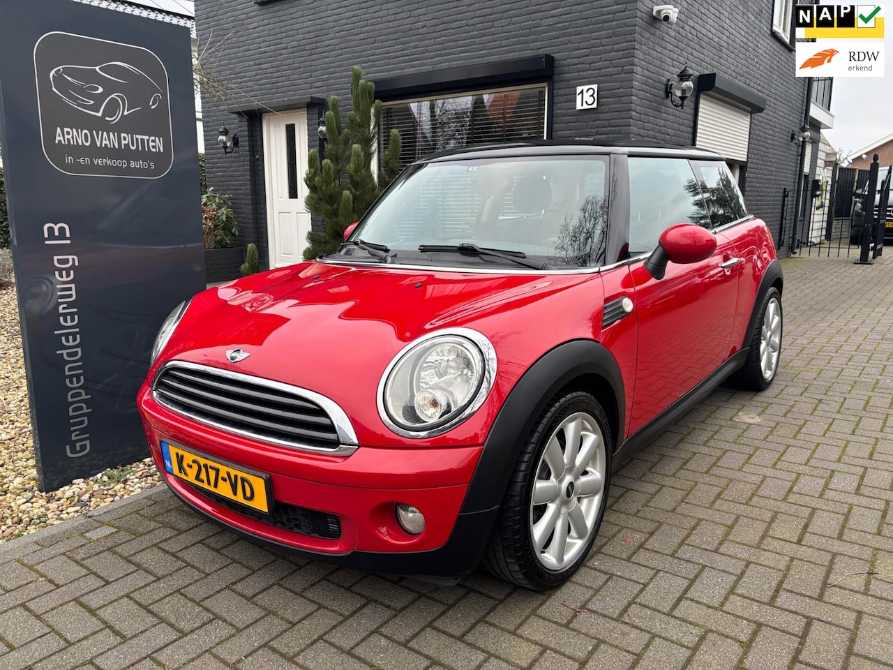 MINI One - Mini 1.4 / Airco / PDC / Nette Mini! - AutoWereld.nl