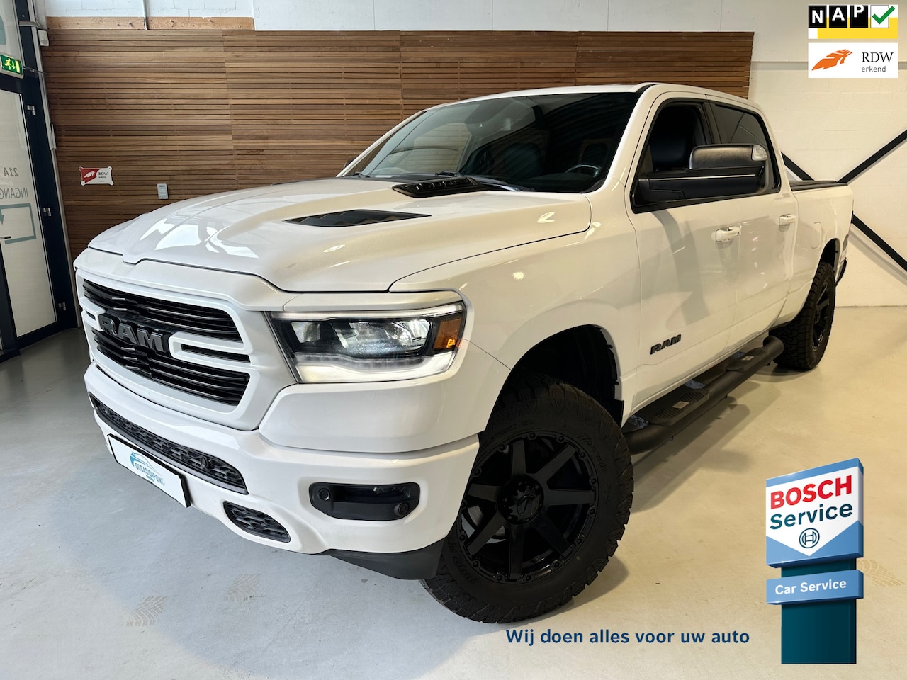 Dodge Ram 1500 - 5.7 V8 4x4 Crew Cab 5'7 Sport | Soft Cover | Full option | Camera | Trekhaak | White Editi - AutoWereld.nl