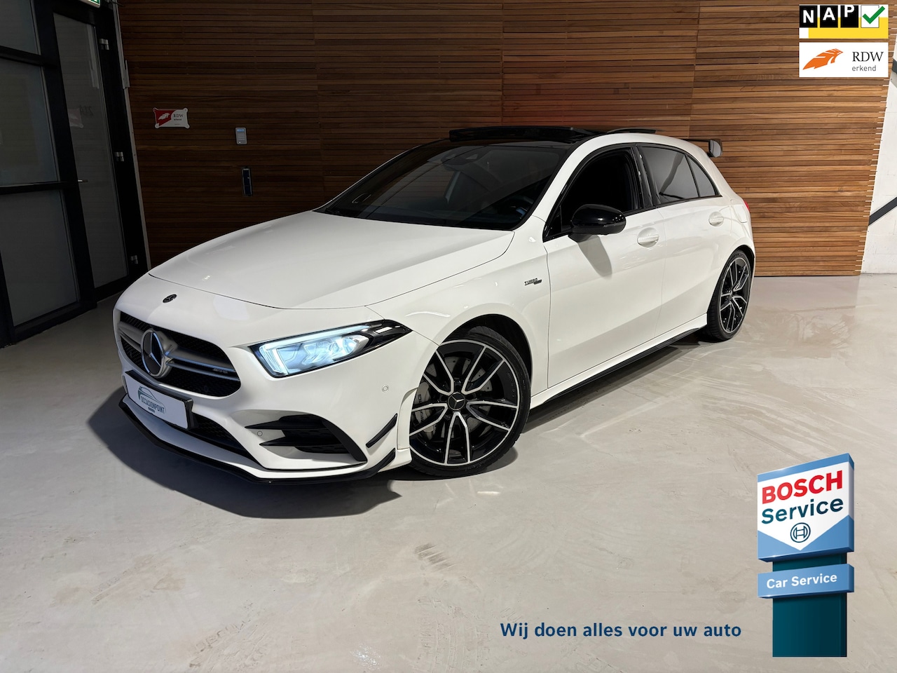 Mercedes-Benz A-klasse - AMG 35 4MATIC Night | FULL Option | Aero Pack | Performance Seats | Pano | Burmester | 360 - AutoWereld.nl