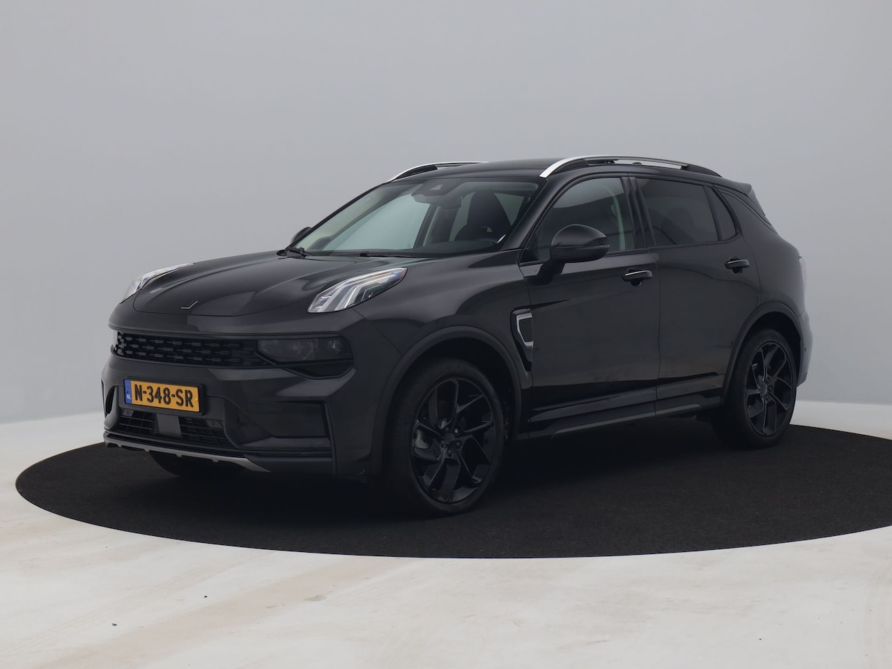 Lynk & Co 01 - 1.5 Plug-in Hybrid | BLACK | NLD AUTO - AutoWereld.nl