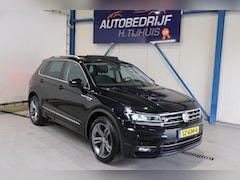 Volkswagen Tiguan - 1.4 TSI 4Motion Highline R-Line - N.A.P. Panodak, Camera, Navi, Trekhaak