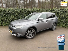 Mitsubishi Outlander - 2.0 PHEV Instyle+ X-Line | Full Option | Schuifdak | Navi | Rockford Audio | Leder | Parke