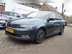 Skoda Rapid Spaceback - 1.0 TSI Greent. Drive Clima / Xenon / Camera / Apple, android