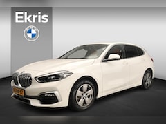 BMW 1-serie - 5-deurs 118i | LED | Leder | Navigatie | Sportstoelen | Stoelverwarming | Chrome line | DA