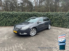 Opel Insignia Sports Tourer - 1.6 T Cosmo | Navi | Trekhaak | Xenon | Cruise | Climate | 19Inch