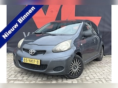 Toyota Aygo - 1.0-12V Aspiration Green | Nieuw Binnen | Airco | Radio CD | 5 Deurs