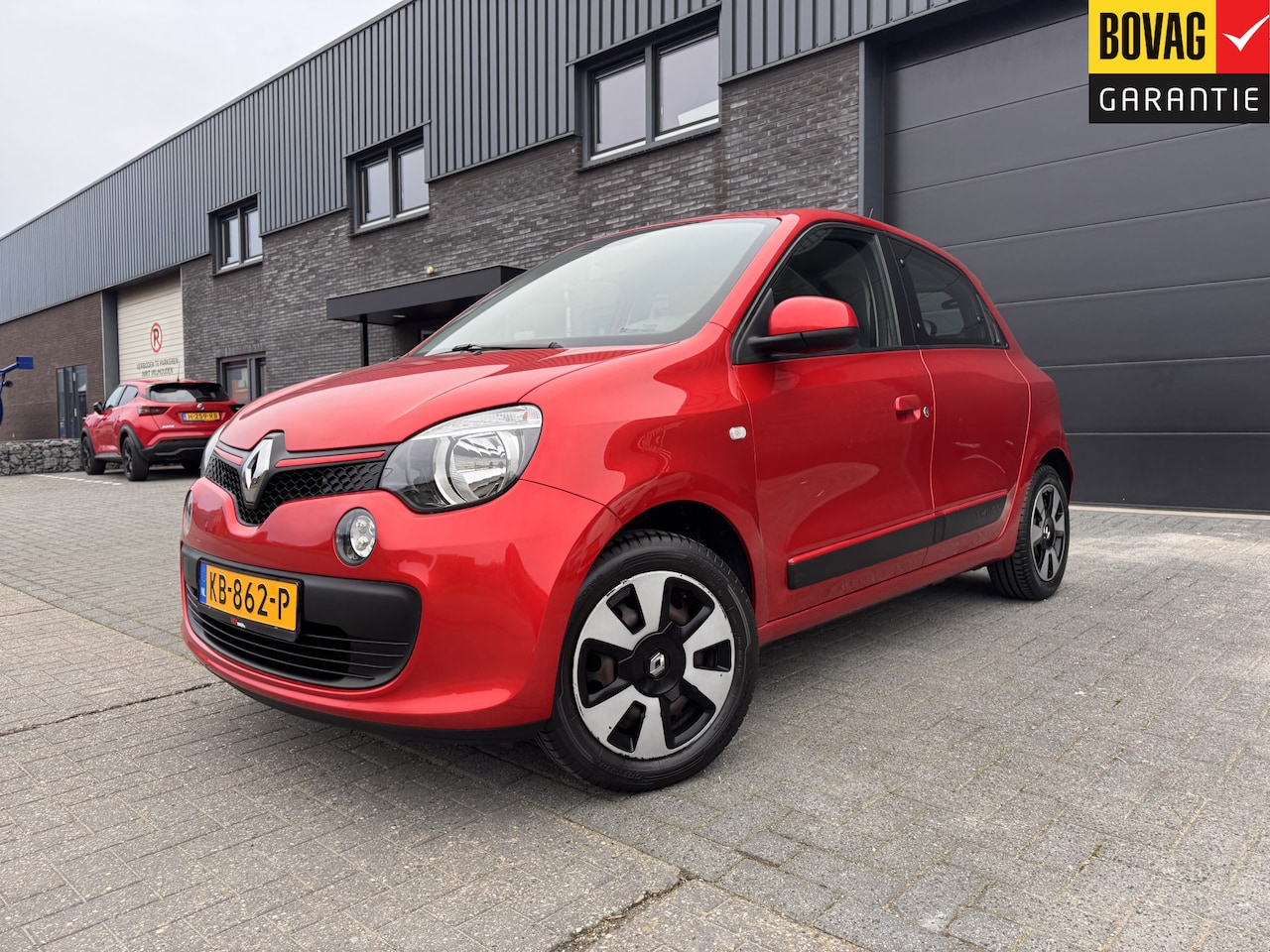 Renault Twingo - 1.0 SCe Collection | 1E EIGENAAR | 12MND GARANTIE | AIRCO | CRUISE | NAVI | NL AUTO | - AutoWereld.nl