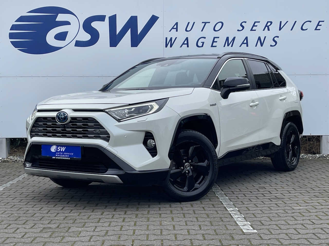 Toyota RAV4 - 2.5 Hybrid AWD Executive | Trekhaak | Leder | CarPlay | ACC | LED | Keyless | 18 inch - AutoWereld.nl