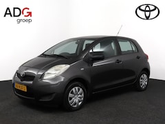 Toyota Yaris - 1.0 VVTi Acces | Airco | Trekhaak | Parkeersensoren | Radio CD speler |