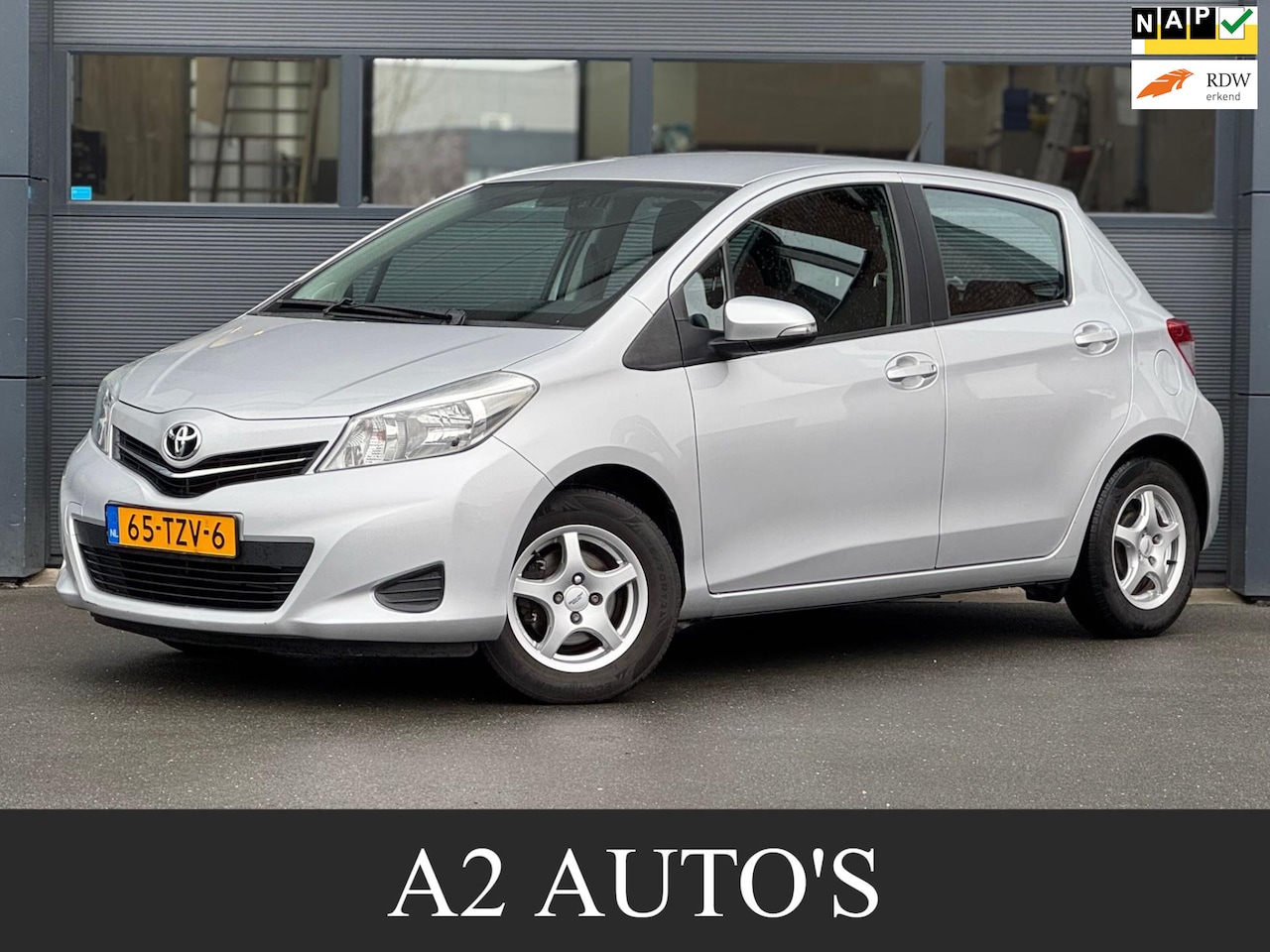 Toyota Yaris - 1.0 VVT-i Aspiration Ecc|Navi|Camera - AutoWereld.nl