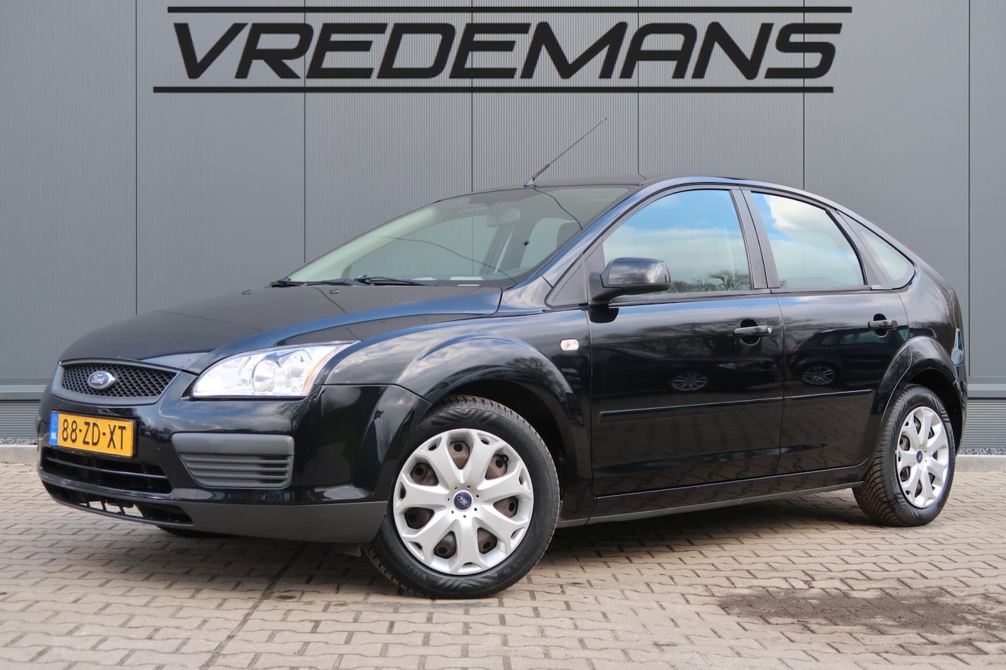 Ford Focus - 1.6-16V Trend 1.6-16V Trend - AutoWereld.nl