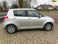 Suzuki Swift - 1.3 Cool