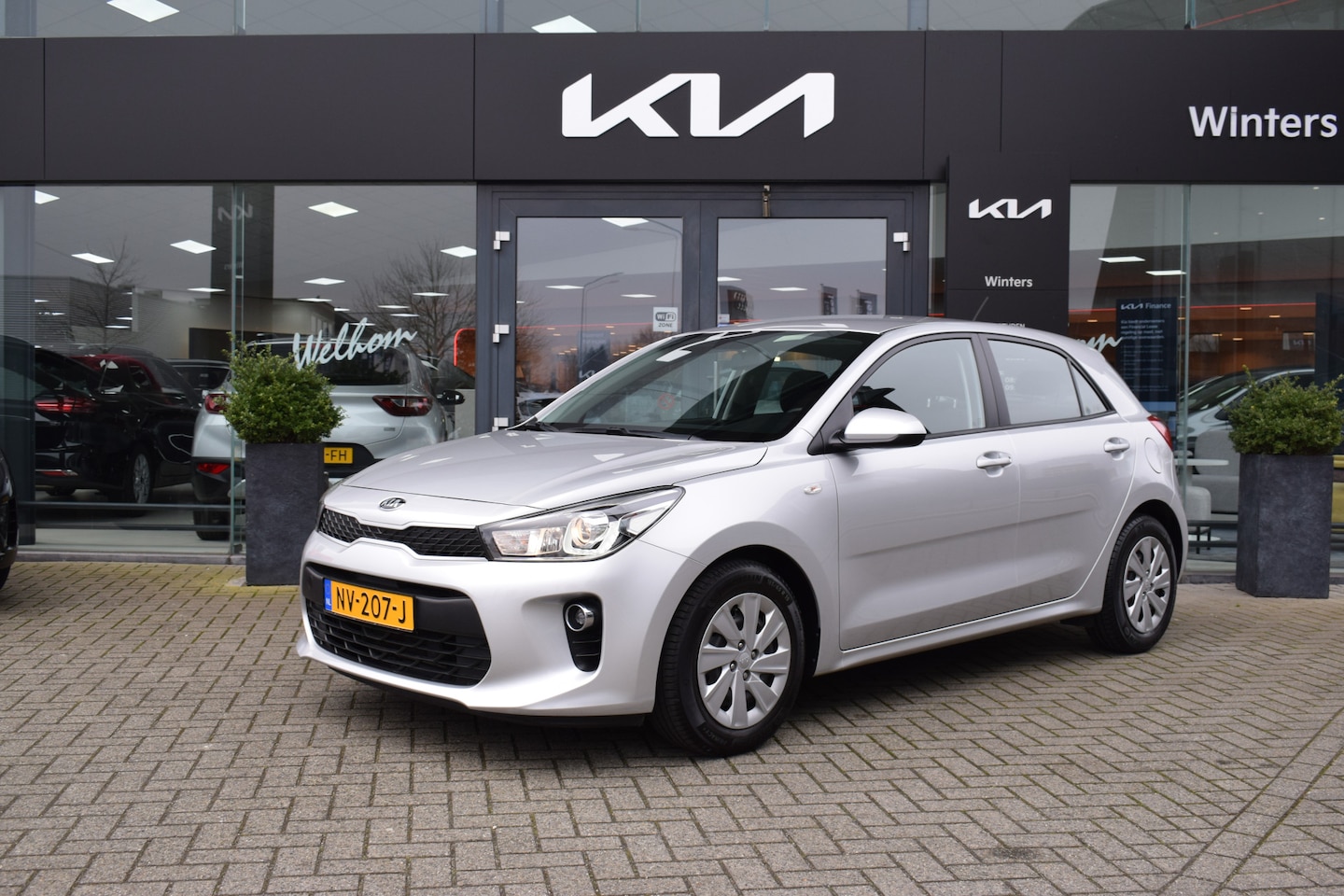 Kia Rio - 1.0 TGDi ComfortPlusLine Airco Cr.Control+Limiter Navi+Camera BT+USB LED PDC Tot 10Jr. Kia - AutoWereld.nl