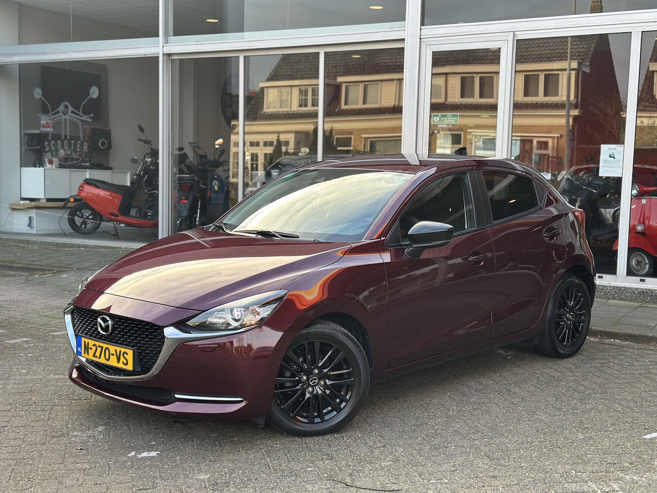 Mazda 2 - 1.5 Skyactiv-G Sportive Automaat Navi/Apple Carplay/Android Auto/Camera - AutoWereld.nl