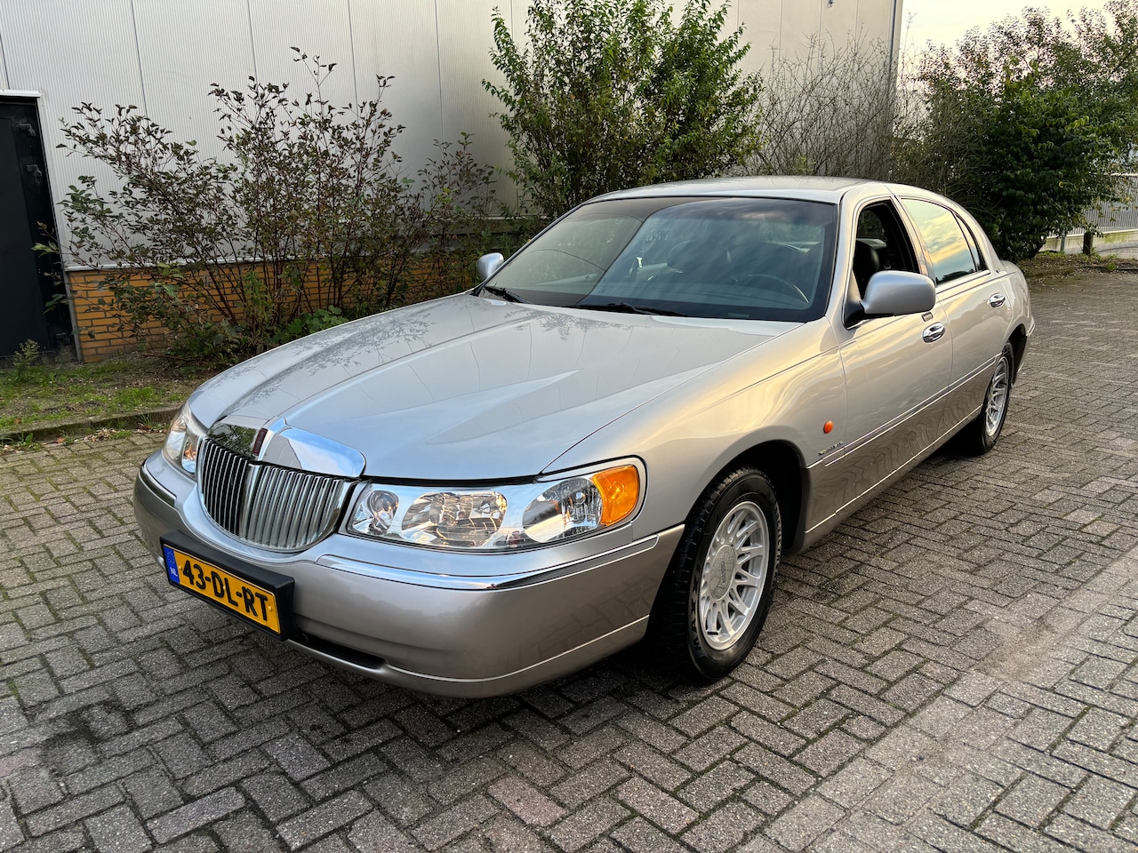 Lincoln Town Car - 4.6 Signature - AutoWereld.nl