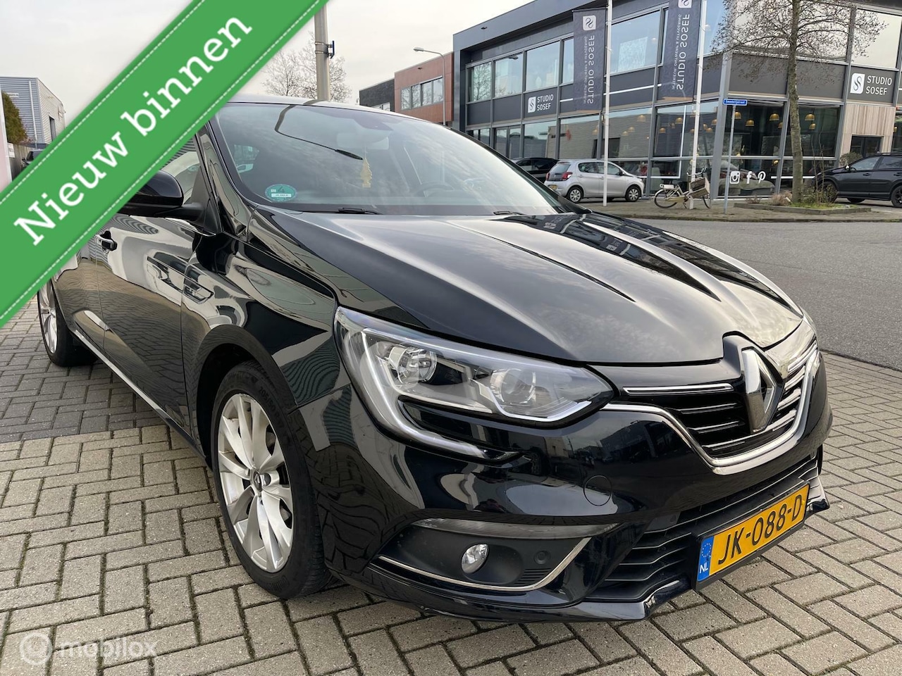 Renault Mégane - 1.2 TCe Zen Led NAP NIEUWE APK - AutoWereld.nl