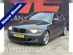 BMW 1-serie - 120d High Executive | Nieuw Binnen | Automaat | M-Sport | Stoelverwarming