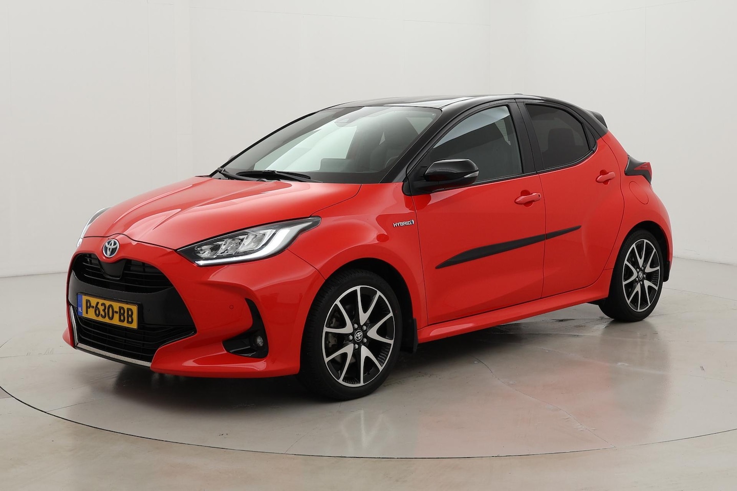 Toyota Yaris - 1.5 Hybrid Launch Edition | 17 inch | Head-up display | Apple Carplay / Android Auto - AutoWereld.nl