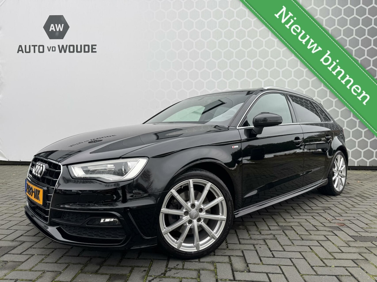 Audi A3 Sportback - 1.8 TFSI Quattro S-line Panoramadak LED - AutoWereld.nl