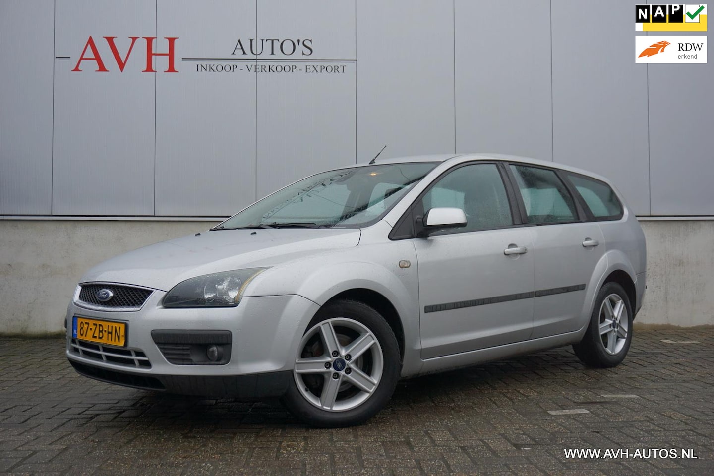 Ford Focus Wagon - 1.6-16V Futura 1.6-16V Futura - AutoWereld.nl