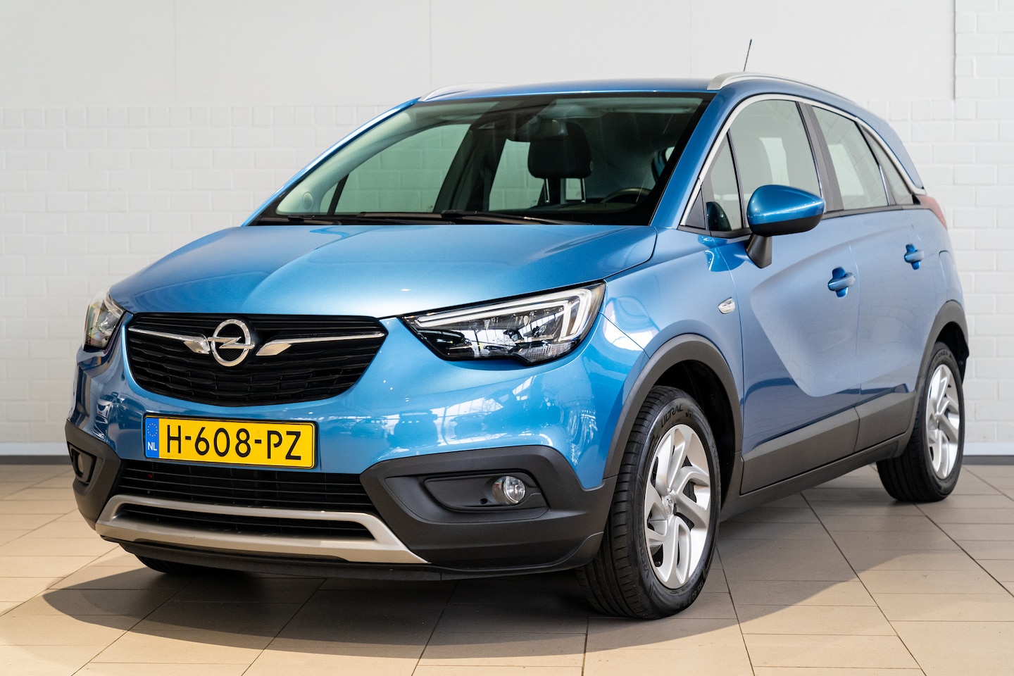 Opel Crossland X - 1.2 Turbo Innovation | Climate Control | Navigatie | Parkeersensoren | - AutoWereld.nl