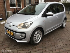 Volkswagen Up! - 1.0 high up pano dak 1'eig 5 drs airco