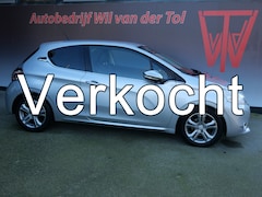 Peugeot 208 - 1.6 VTi ALLURE | NAVIGATIE | CRUISE | CLIMA | TREKHAAK | NIEUWE APK