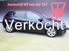 Peugeot 308 - 1.2 PURETECH EXECUTIVE | NAVIGATIE | PANORAMA | CRUISE | CARPLAY | 1e EIG | ALL-IN