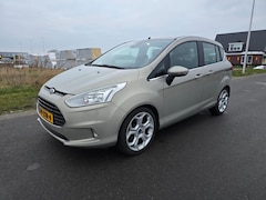 Ford B-Max - 1.0 EcoBoost Titanium