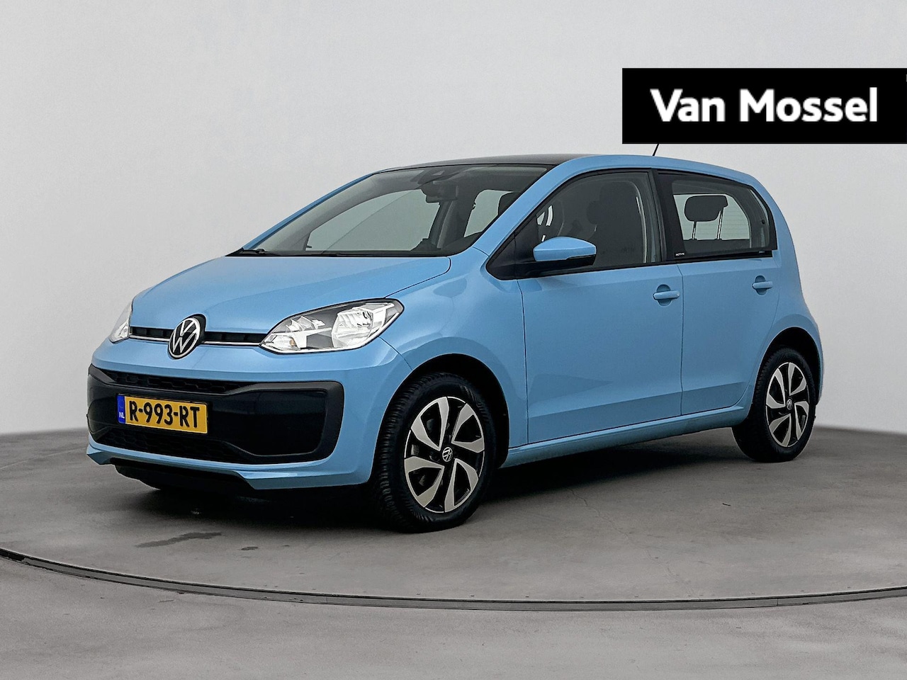 Volkswagen Up! - 1.0 | Navigatie | Airco | Camera | 14 Inch Velgen | Parkeersensoren achter | Cruise Contro - AutoWereld.nl