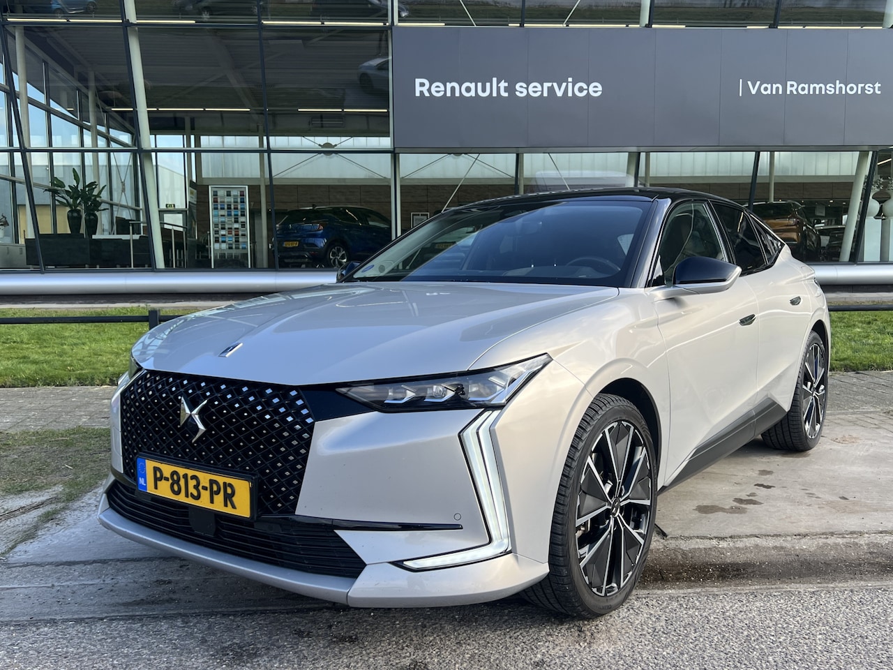 DS 4 - E-Tense La Première 180pk / 1e eigenaar/Dealer Onderhouden / Trekhaak Afneembaar / 360' Ca - AutoWereld.nl