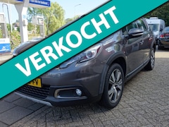 Peugeot 2008 - 1.2 PureTech GT-line Parkeersensoren / Camera / Bluetooth