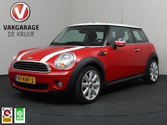 MINI One - 1.4 Business Line | Trekhaak | Airco | Navigatie NIEUWE APK