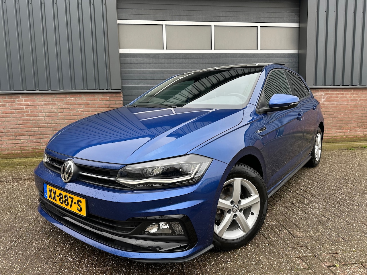 Volkswagen Polo - 1.0 TSI Highline R-line / Schuifdak - AutoWereld.nl