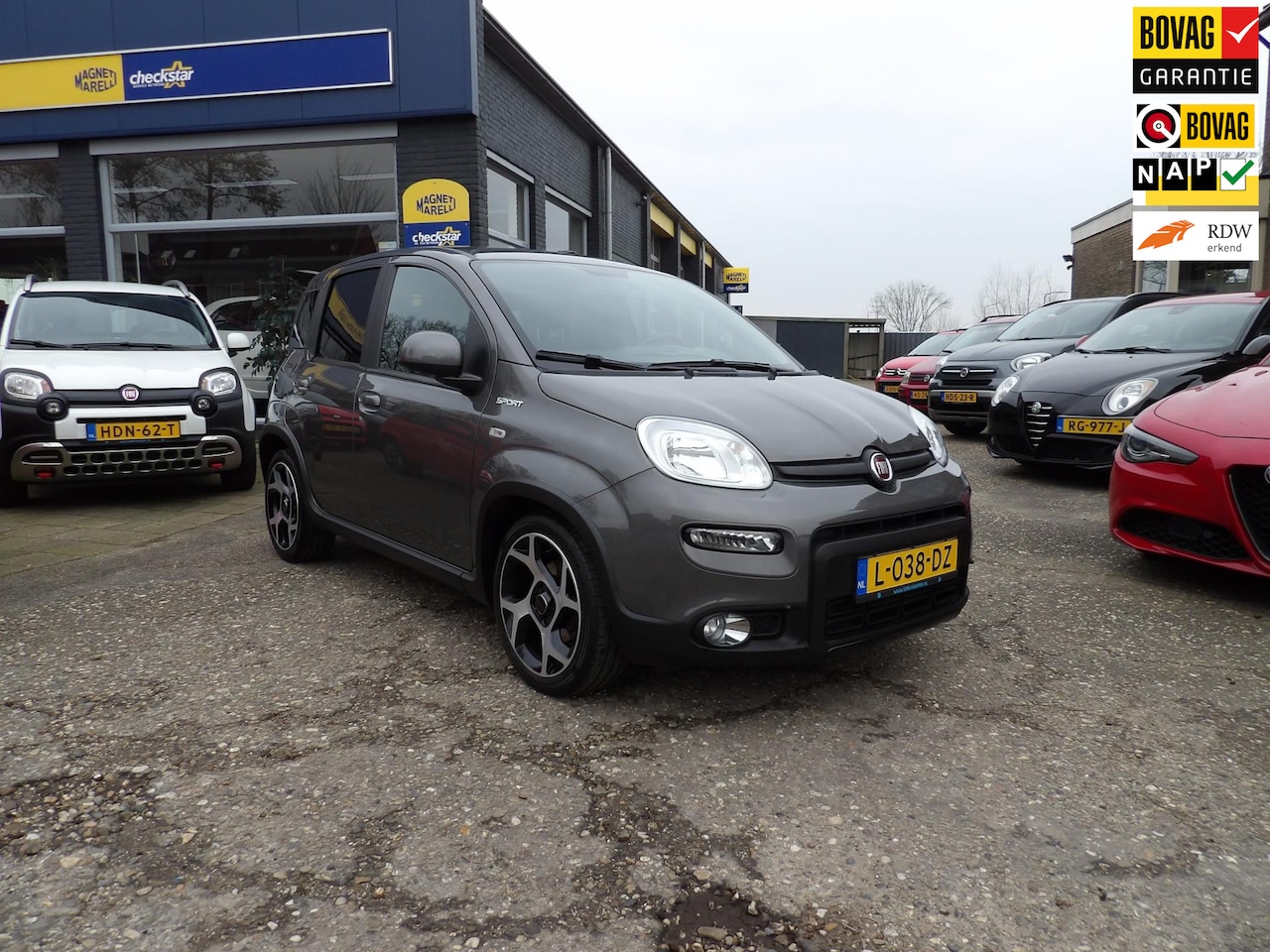 Fiat Panda - 1.0 Hybrid Sport / Rijklaarprijs / NL-Auto - AutoWereld.nl