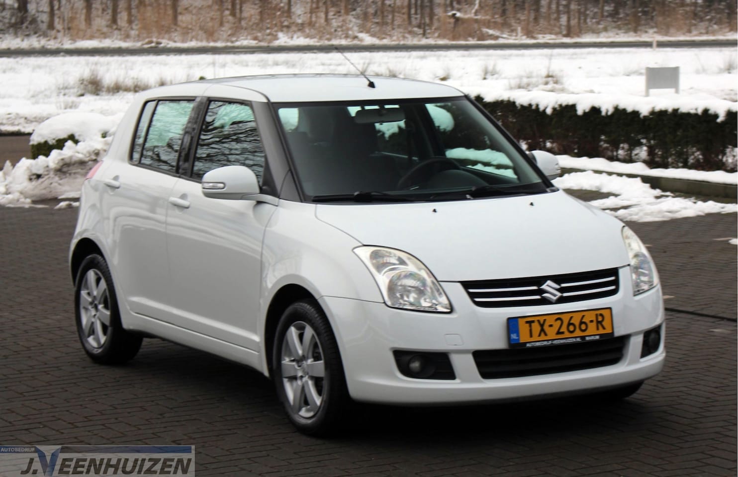 Suzuki Swift - 1.3 Bandit | 2010 | Stoelverwarming | Nwe APK | - AutoWereld.nl