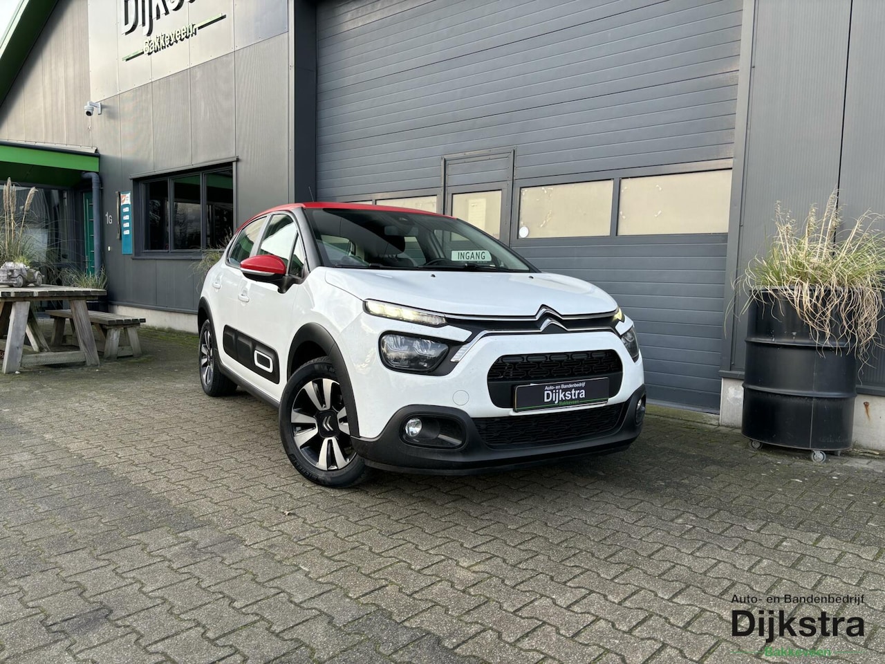 Citroën C3 - 1.2 Shine 83 PK Airco/ AppleCarPlay/ AndroidAuto/ Cruise Control! - AutoWereld.nl