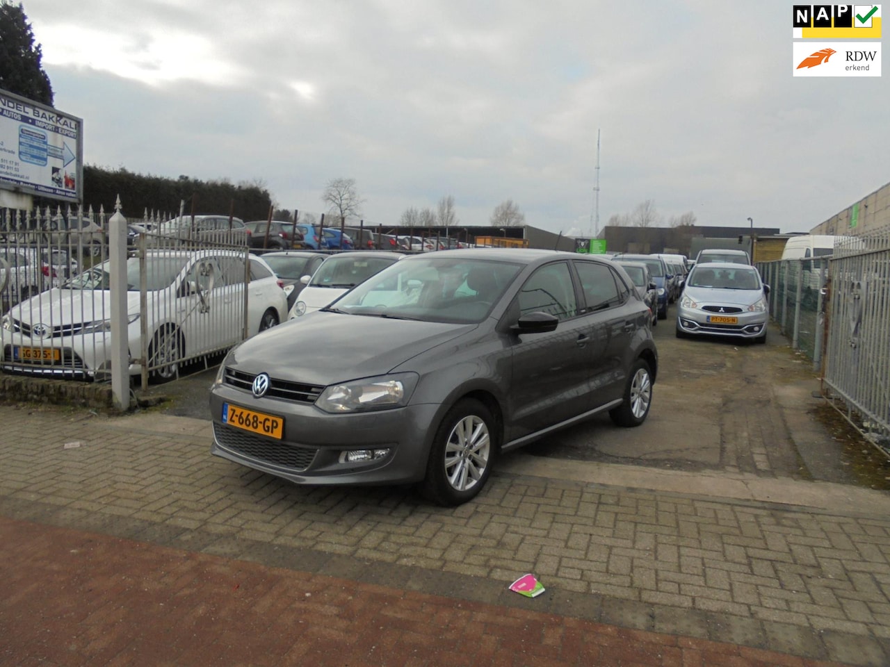 Volkswagen Polo - 1.2 Easyline Style - AutoWereld.nl