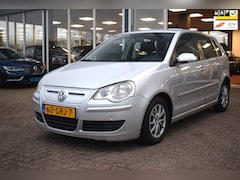 Volkswagen Polo - 1.4 TDI Trendline BlueMotion | PARROT CARCIT | AIRCO | NIEUWE APK| NIEUWE BANDEN