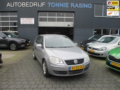 Volkswagen Polo - 1.4-16V Optive