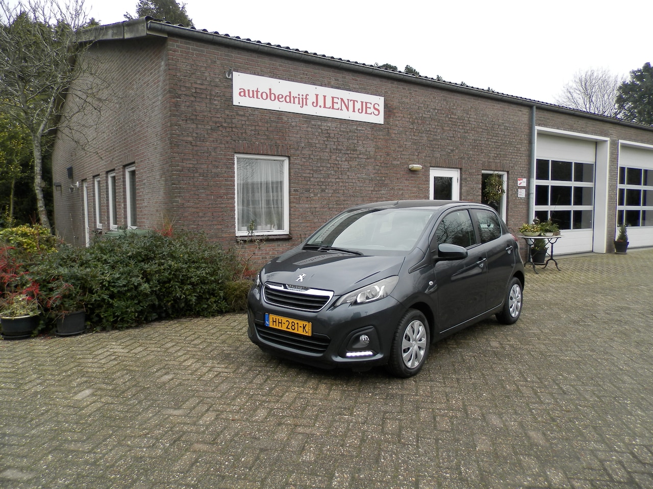 Peugeot 108 - 1.0 e-VTi Active vijfdeurs airco - AutoWereld.nl