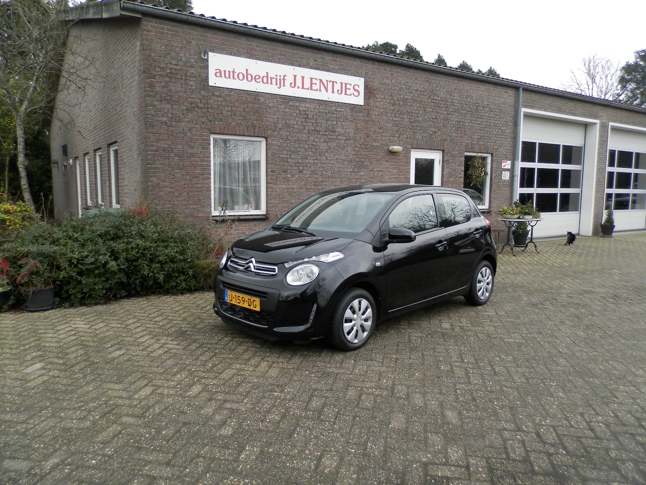 Citroën C1 - 1.0 VTi Feel vijfdeurs met airco - AutoWereld.nl