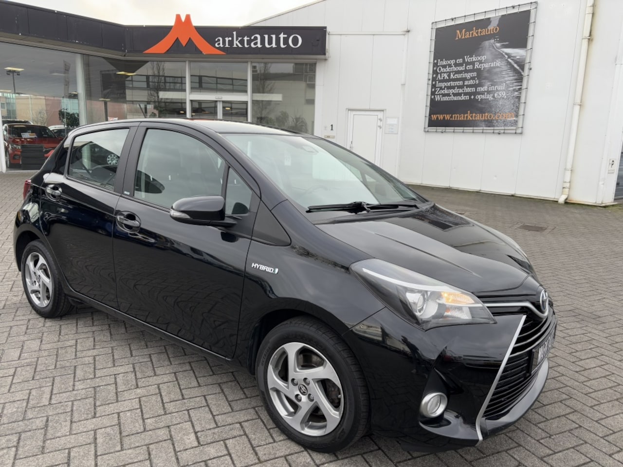 Toyota Yaris - 1.5 Hybrid S-Edition Cruise Camera Bluetooth - AutoWereld.nl