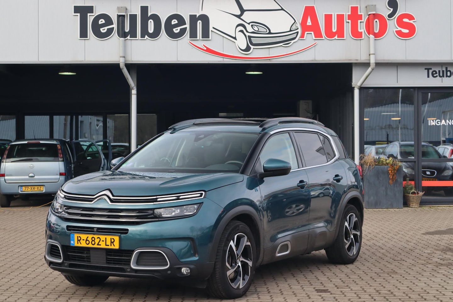 Citroën C5 Aircross - 1.6 Plug-in Hybrid Shine 360 Camera, Apple Carplay, Panormadak, Trekhaak, Navigatie, Cruis - AutoWereld.nl