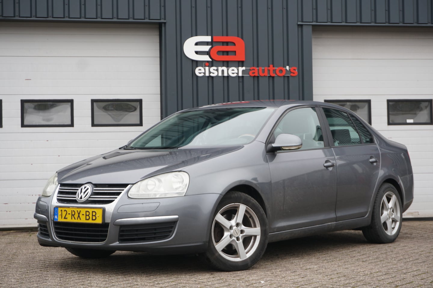 Volkswagen Jetta - 1.6 Trendline | AIRCO | CRUISE | - AutoWereld.nl