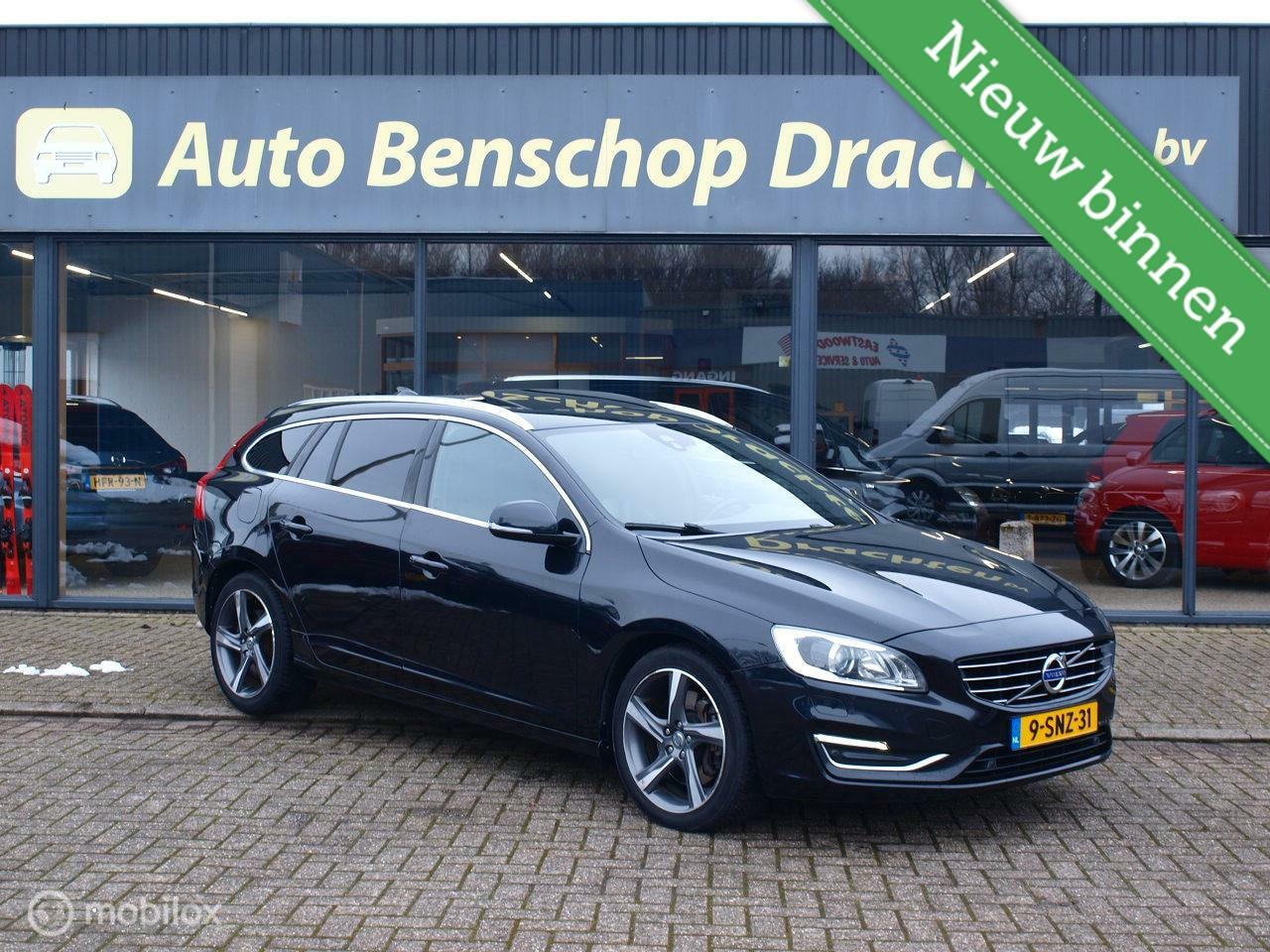 Volvo V60 - 2.4 D6 AWD Plug-In Hybrid Summum Standkachel Schuifdak - AutoWereld.nl