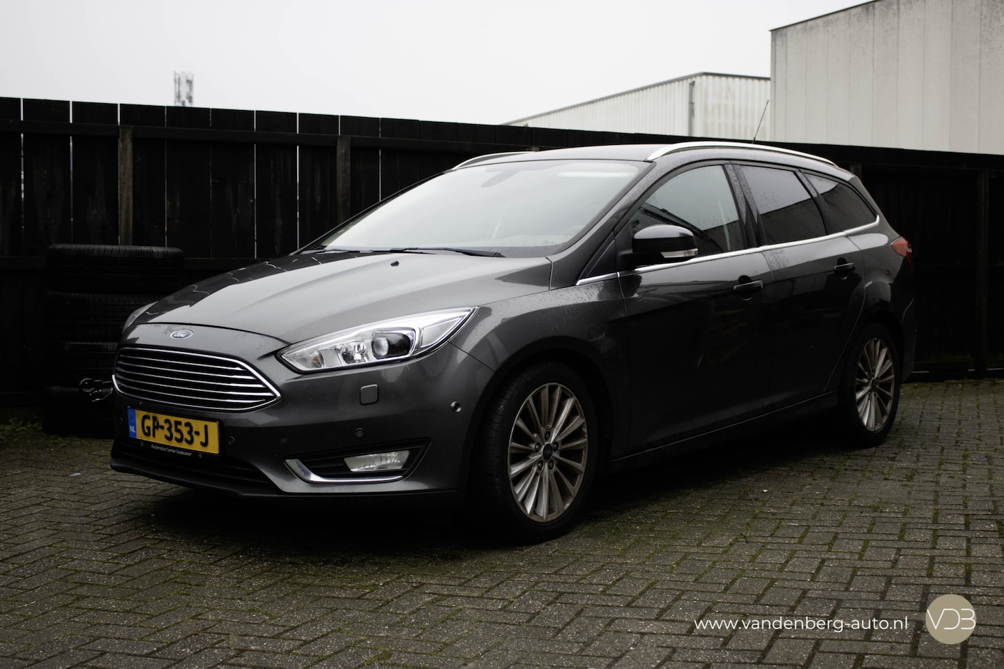 Ford Focus Wagon - 1.0 125pk Titanium Edition MOTOR DEFECT - AutoWereld.nl