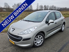 Peugeot 207 - 1.4-16V XR