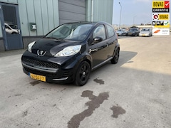 Peugeot 107 - 1.0-12V XR 5 deurs 126km nap airco