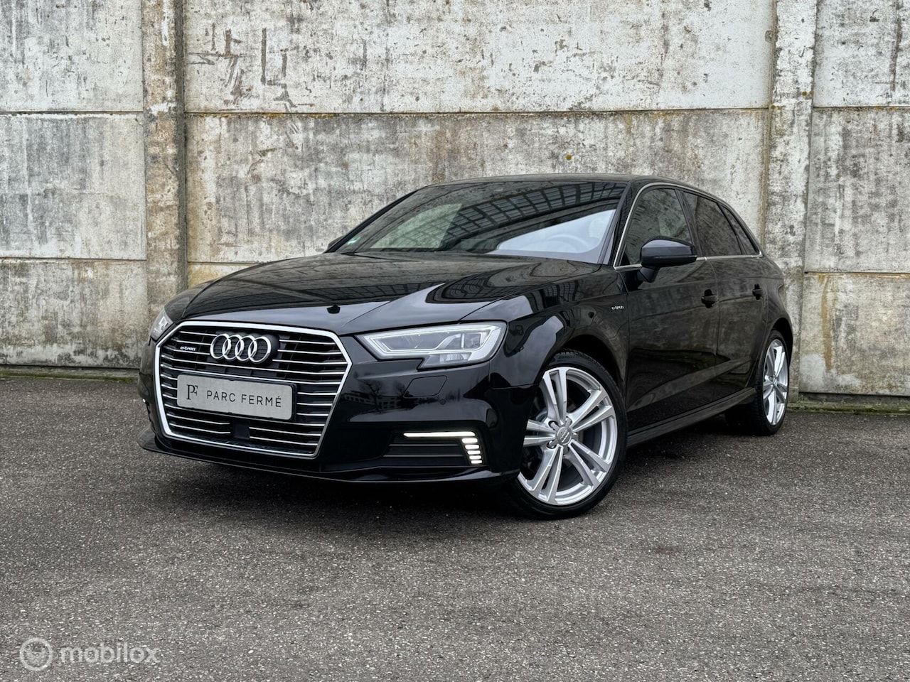 Audi A3 Sportback - 1.4 e-tron S-Line/Virtual/Keyless/ACC/Dynamische! - AutoWereld.nl